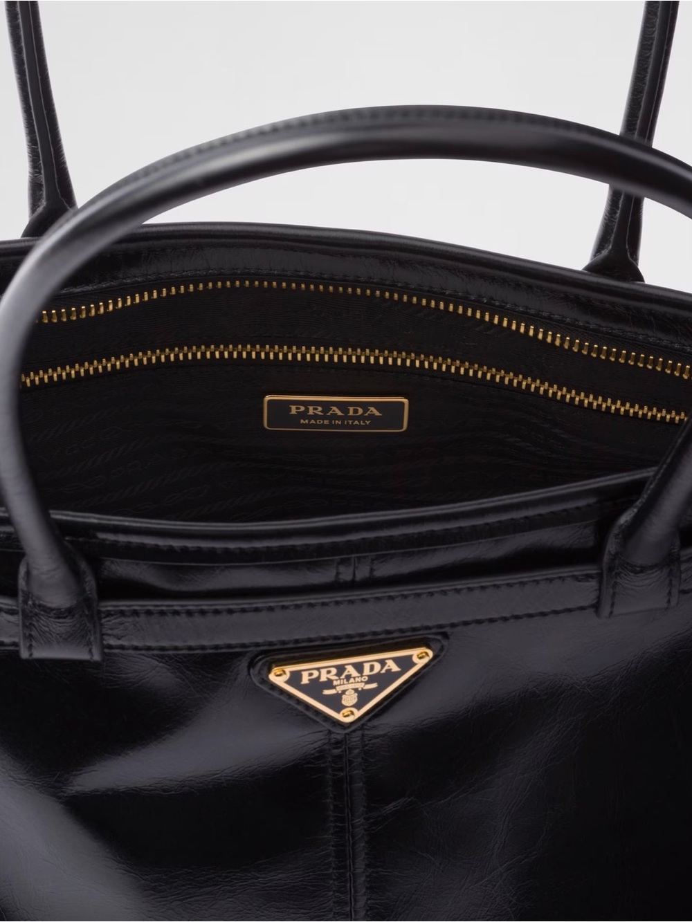 Prada Bonnie in large NEW w GHW - Picture 7 of 16